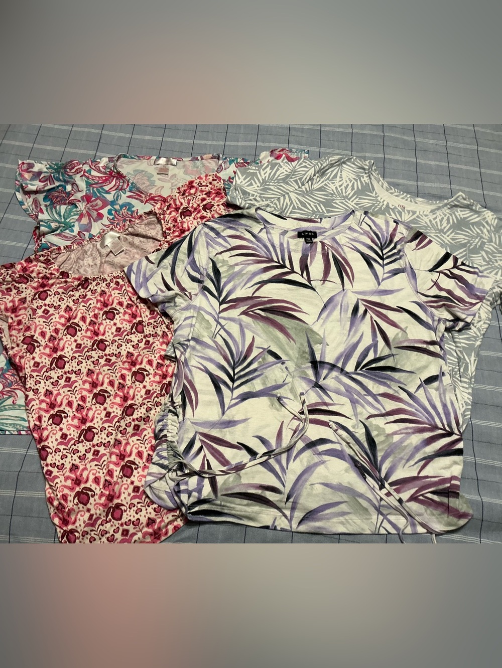 Tropical Dopamine Dressing Size XL Top Bundle